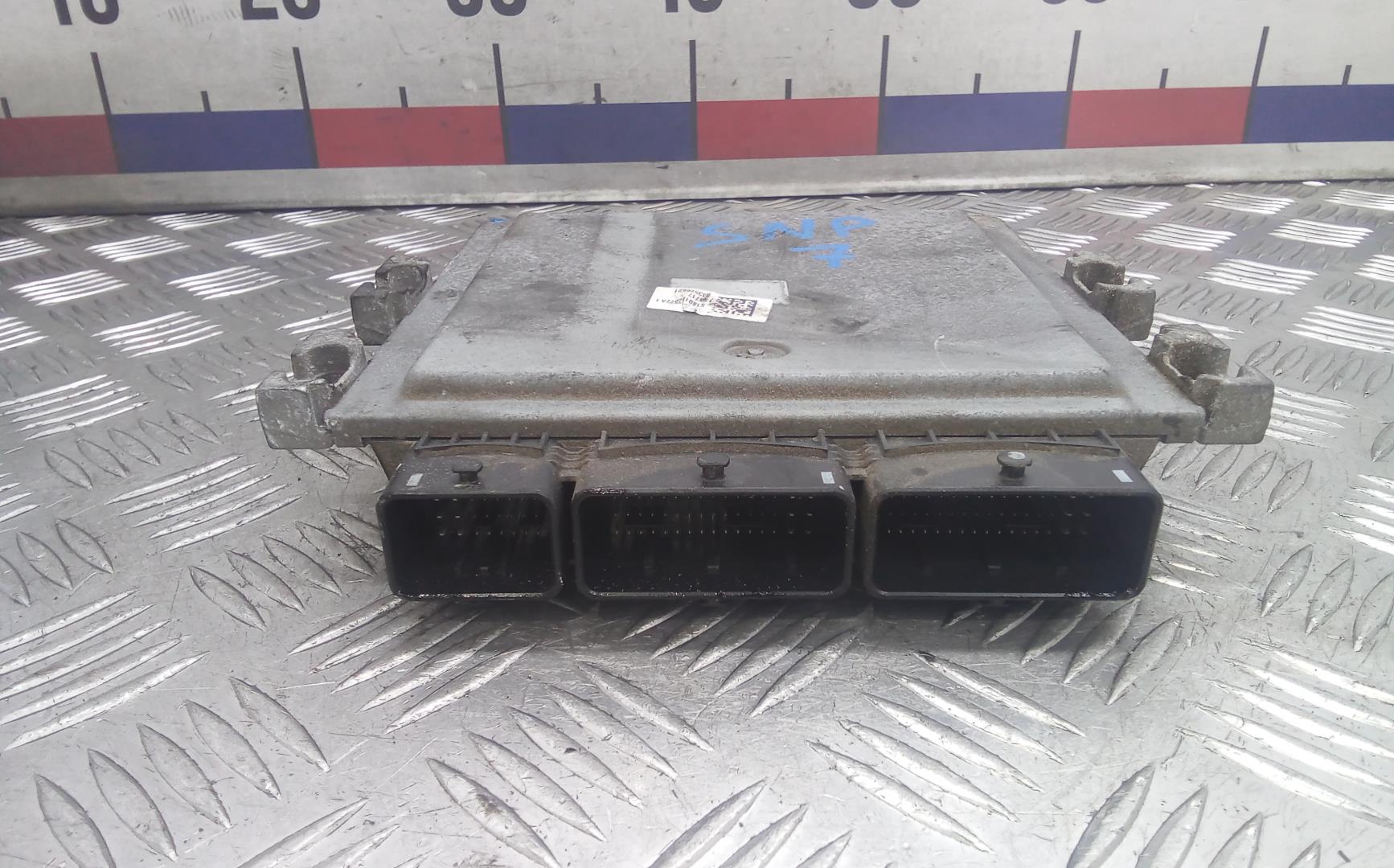 Блок управления двигателем