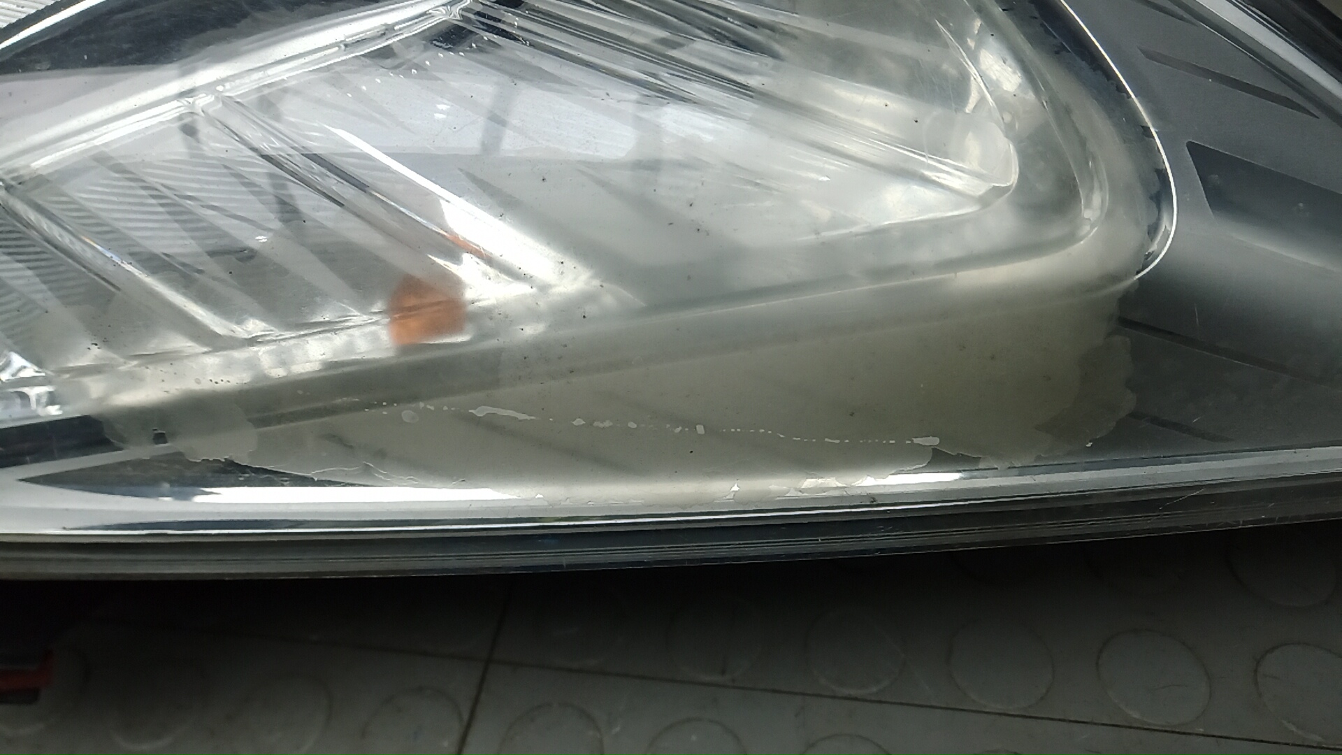 Фара правая