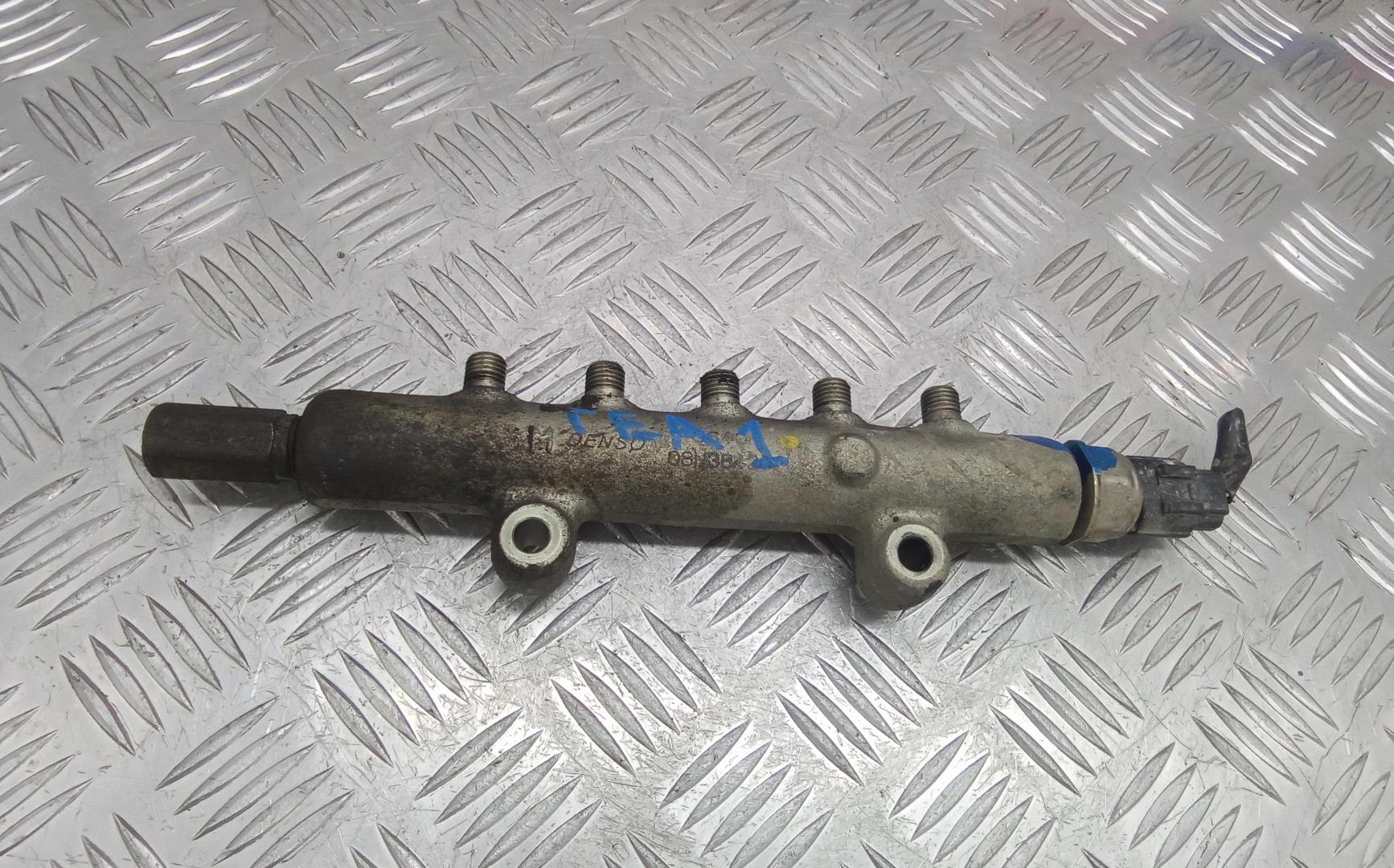 Рейка топливная (рампа)