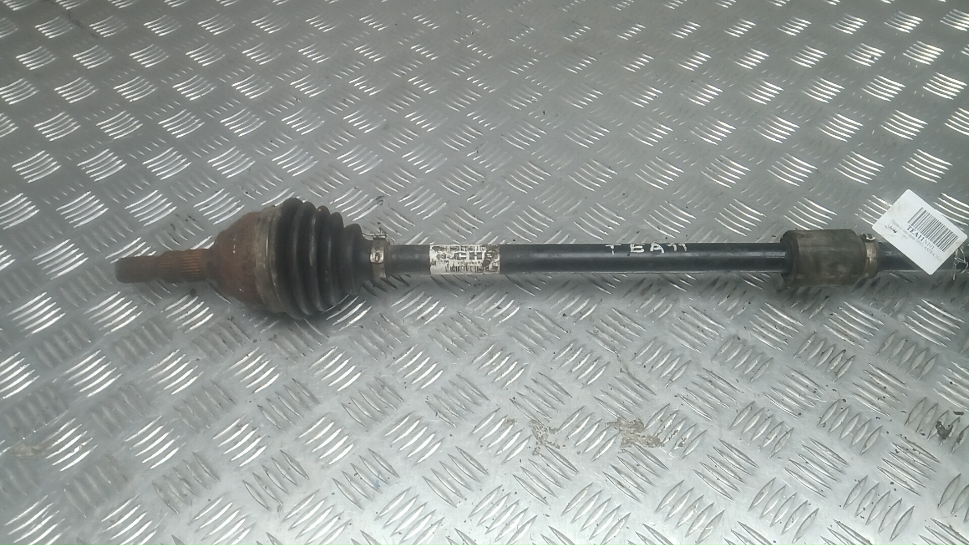 Полуось передняя правая