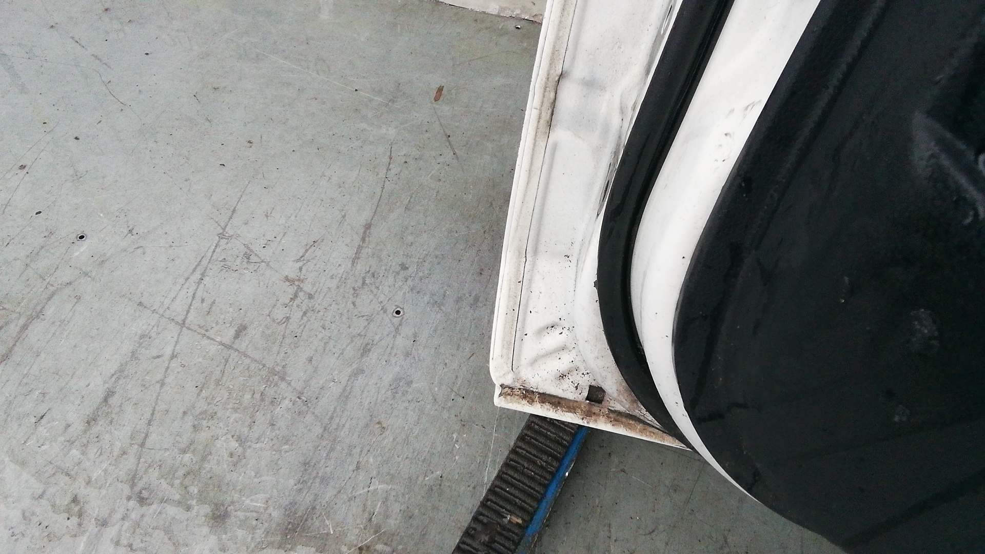 Дверь задняя правая