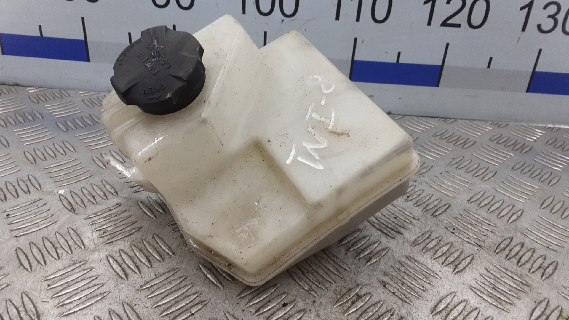 Бачок расширительный