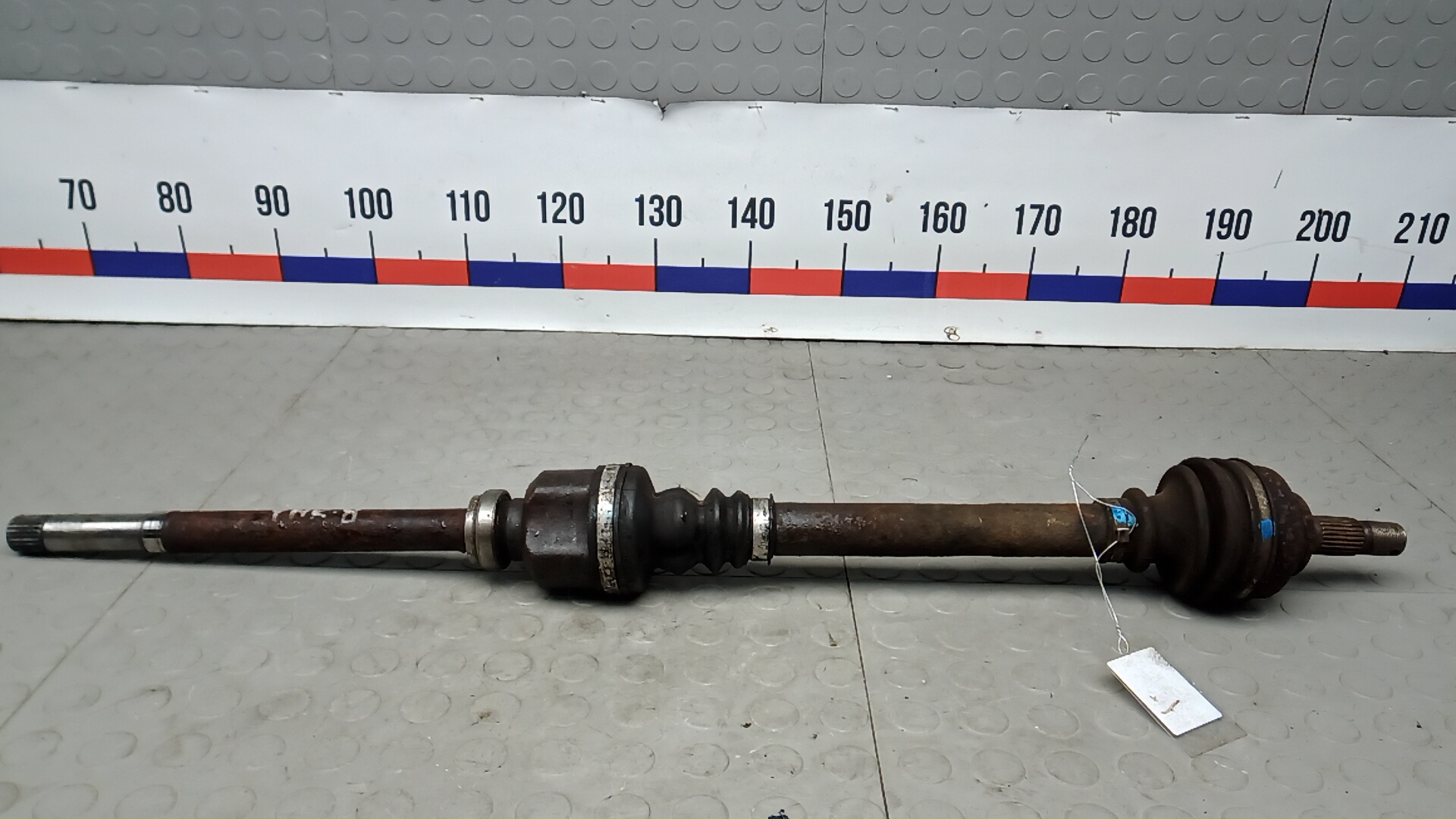 Полуось передняя правая