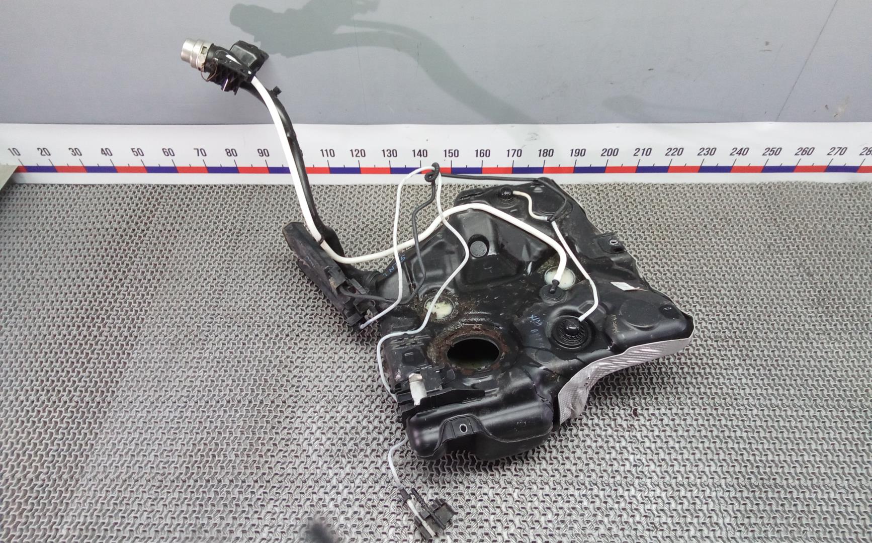 Бак топливный