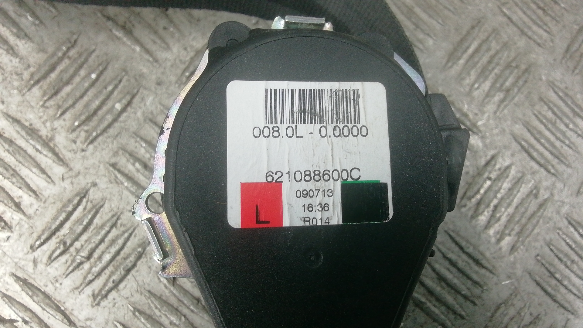 Ремень безопасности с пиропатроном