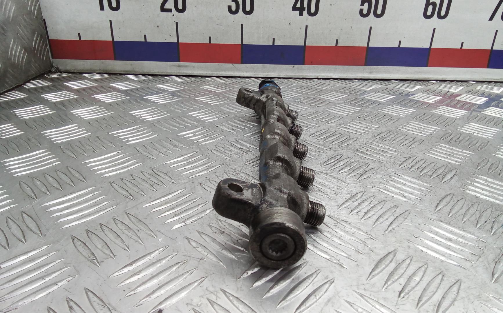 Рейка топливная (рампа)