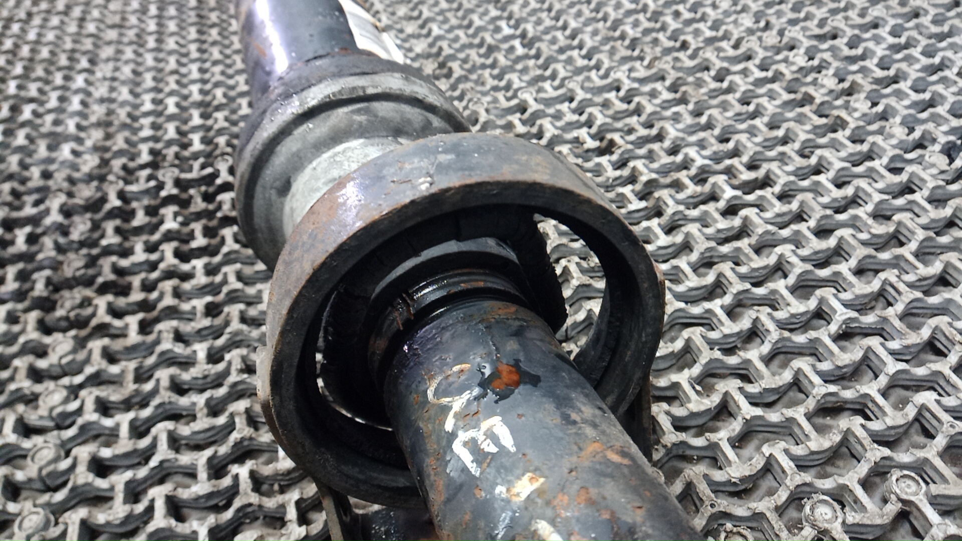 Вал карданный