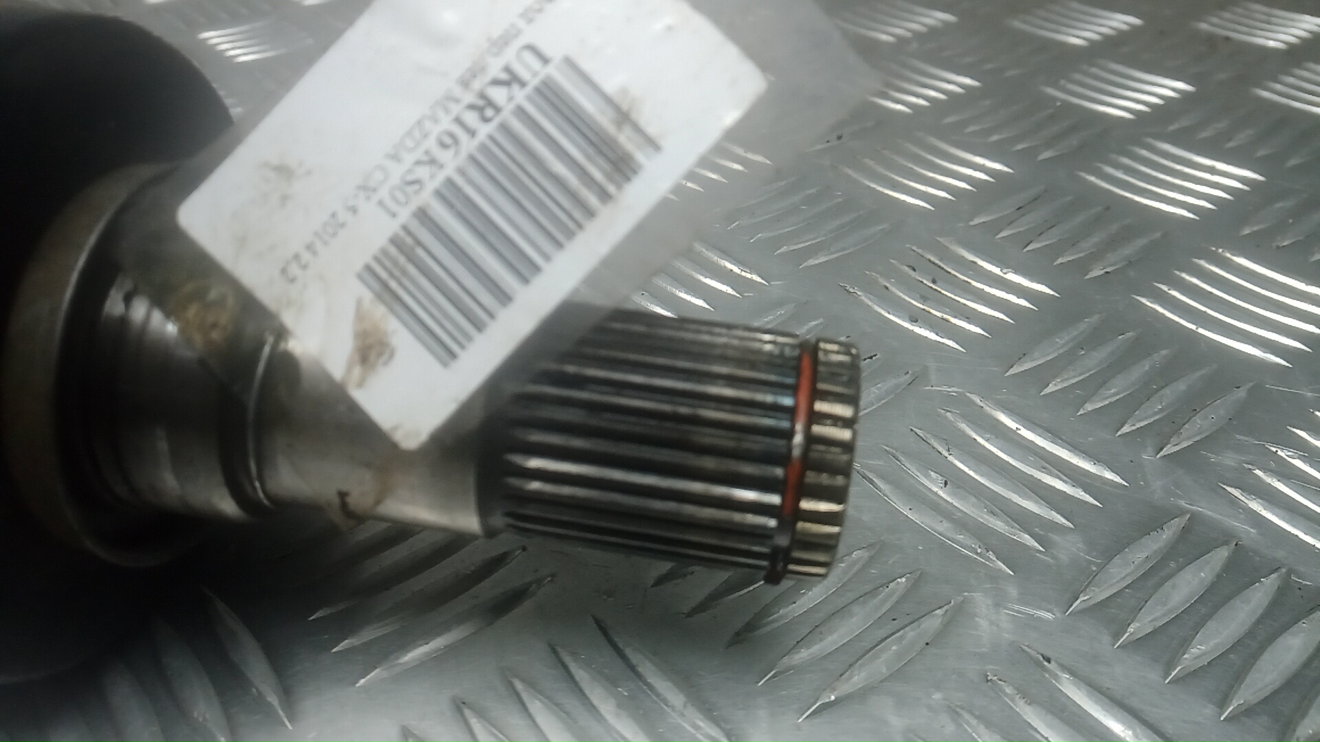 Полуось передняя левая