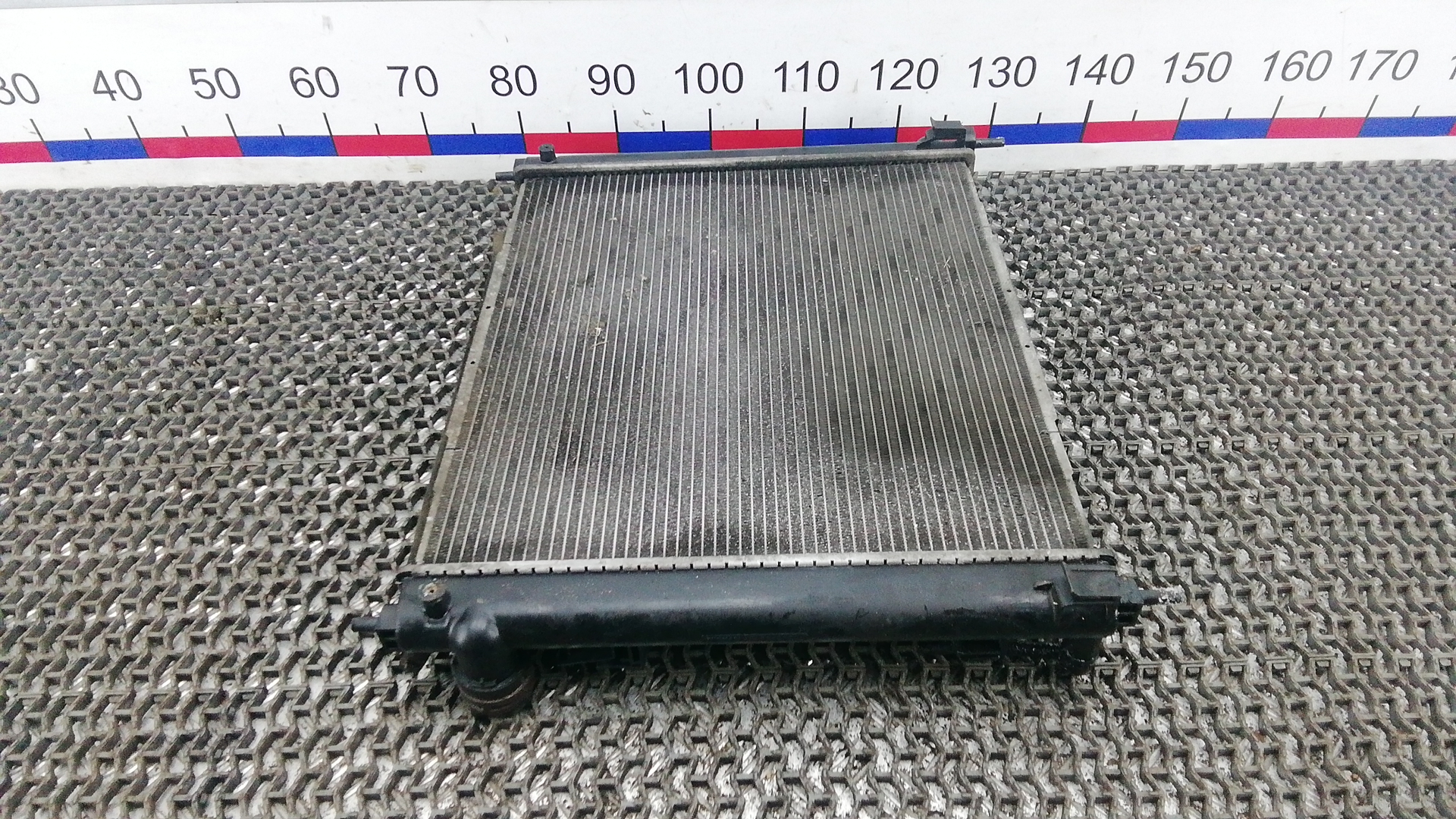 Радиатор охлаждения двигателя основной
