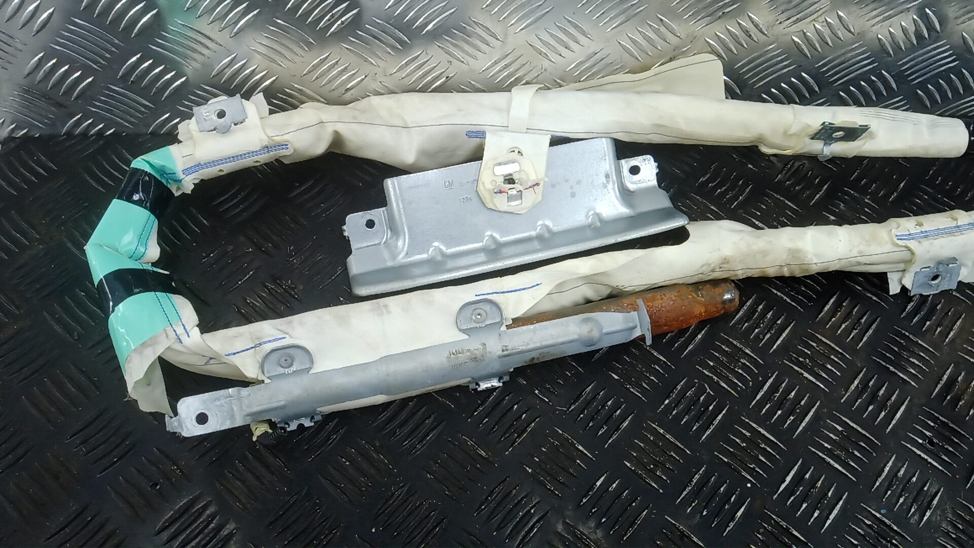 Подушка безопасности боковая (шторка)