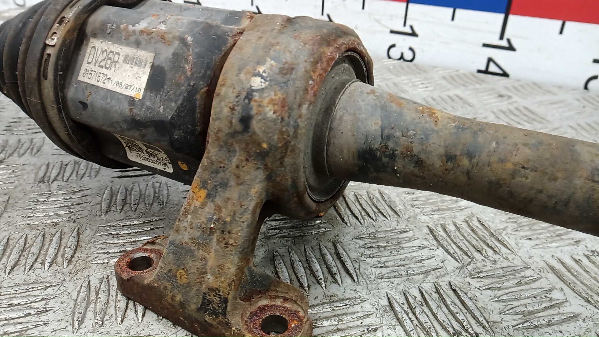 Полуось передняя правая