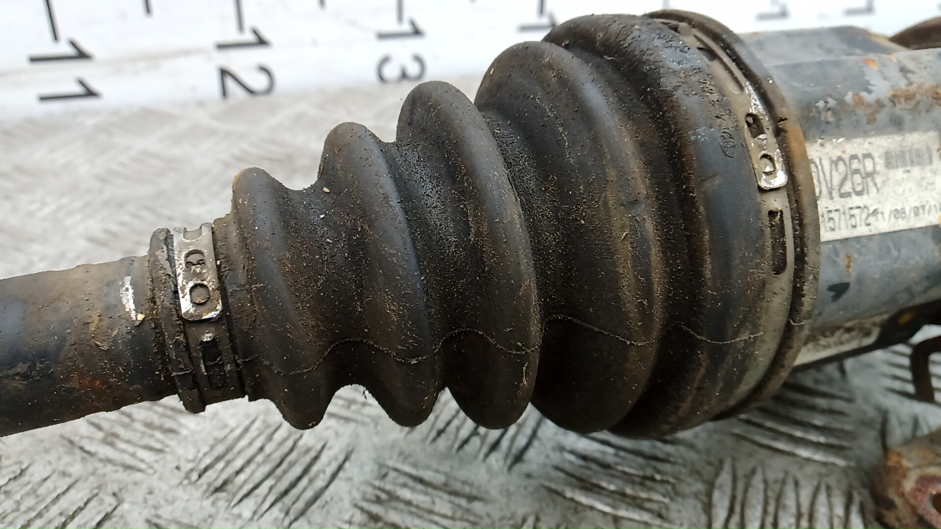 Полуось передняя правая