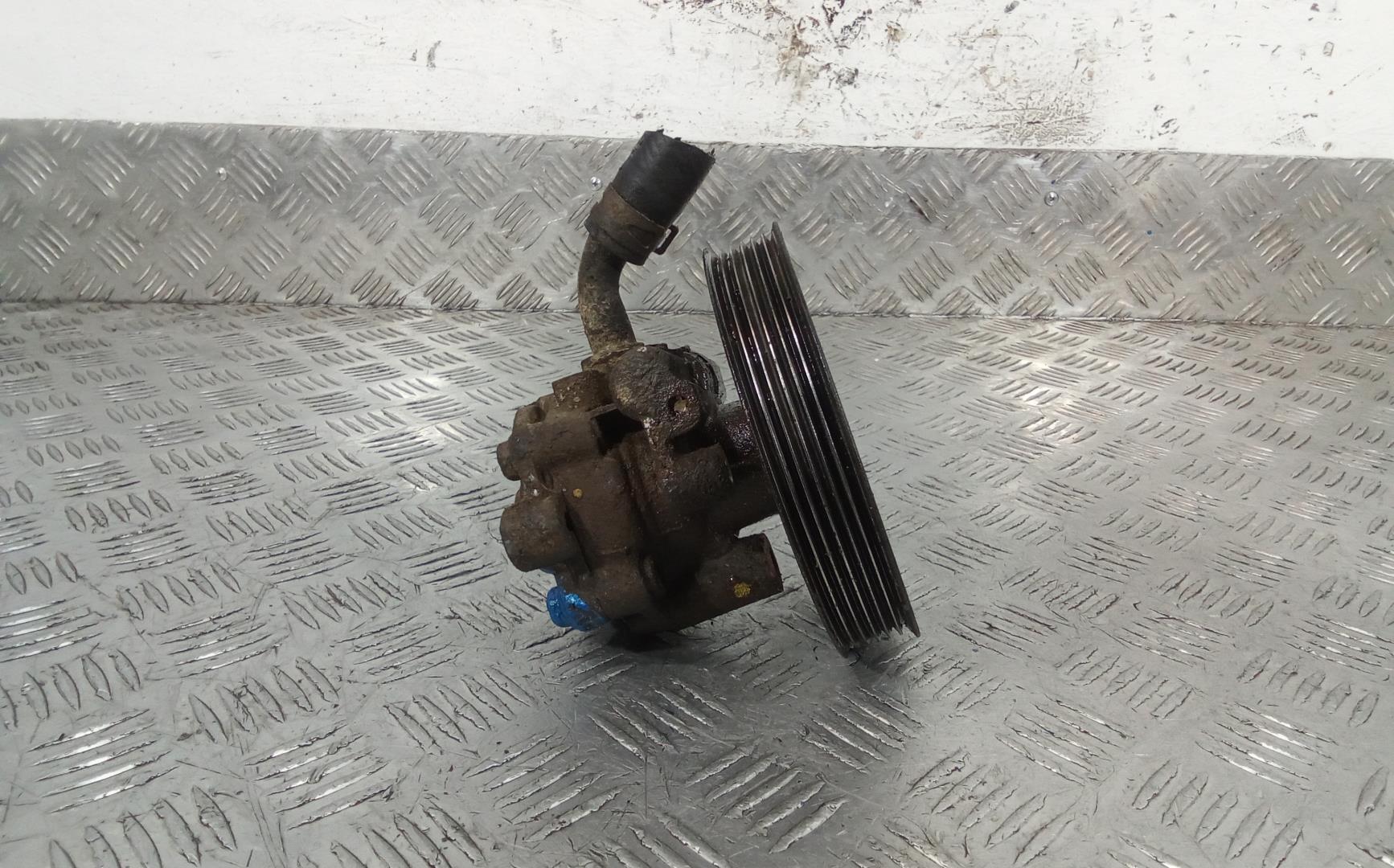 Насос ГУР (гидроусилитель руля)