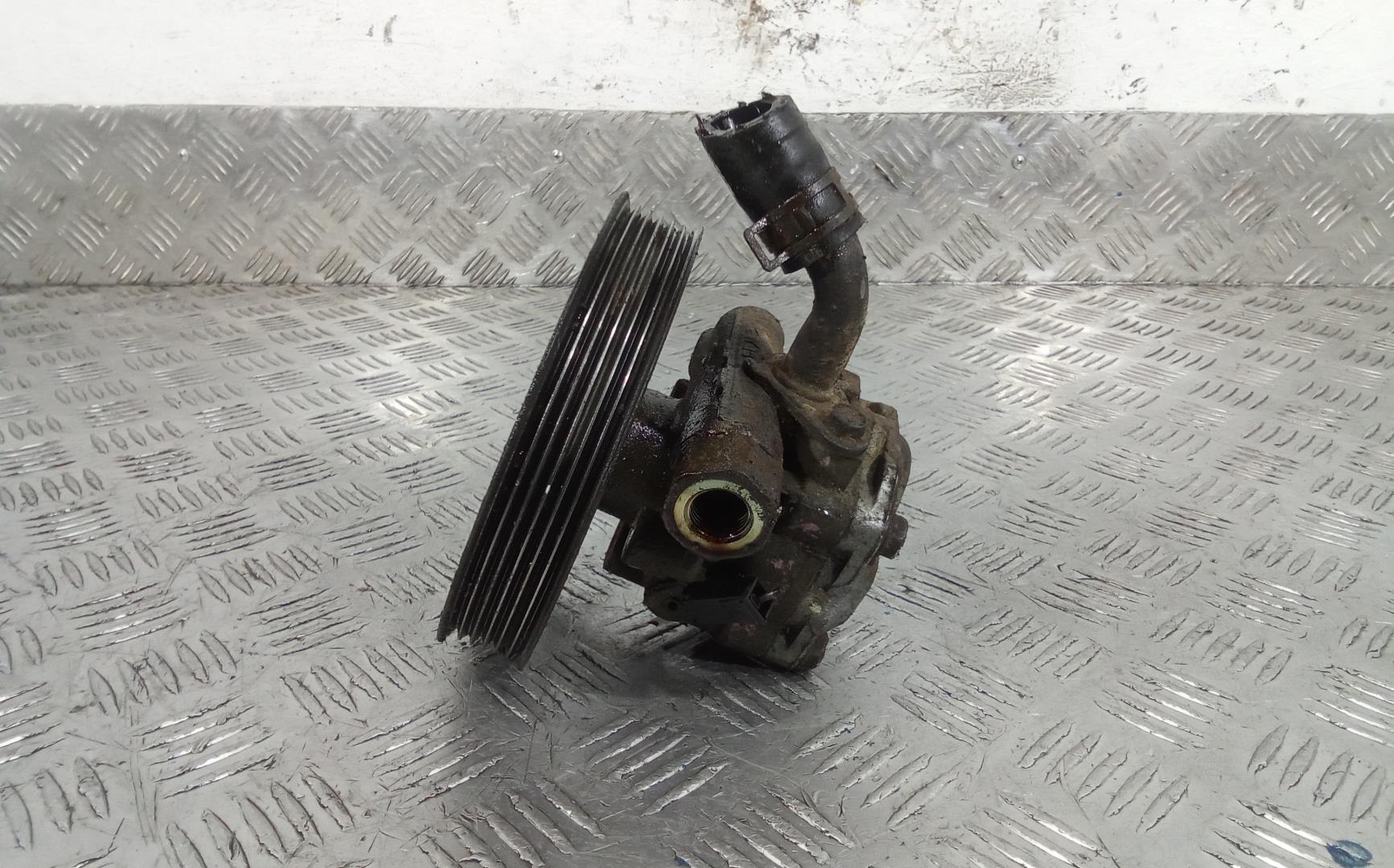 Насос ГУР (гидроусилитель руля)