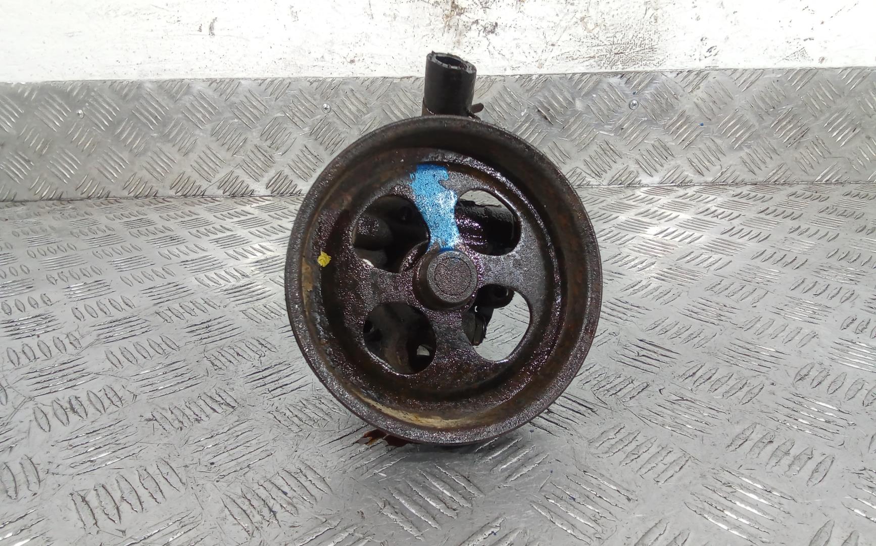 Насос ГУР (гидроусилитель руля)