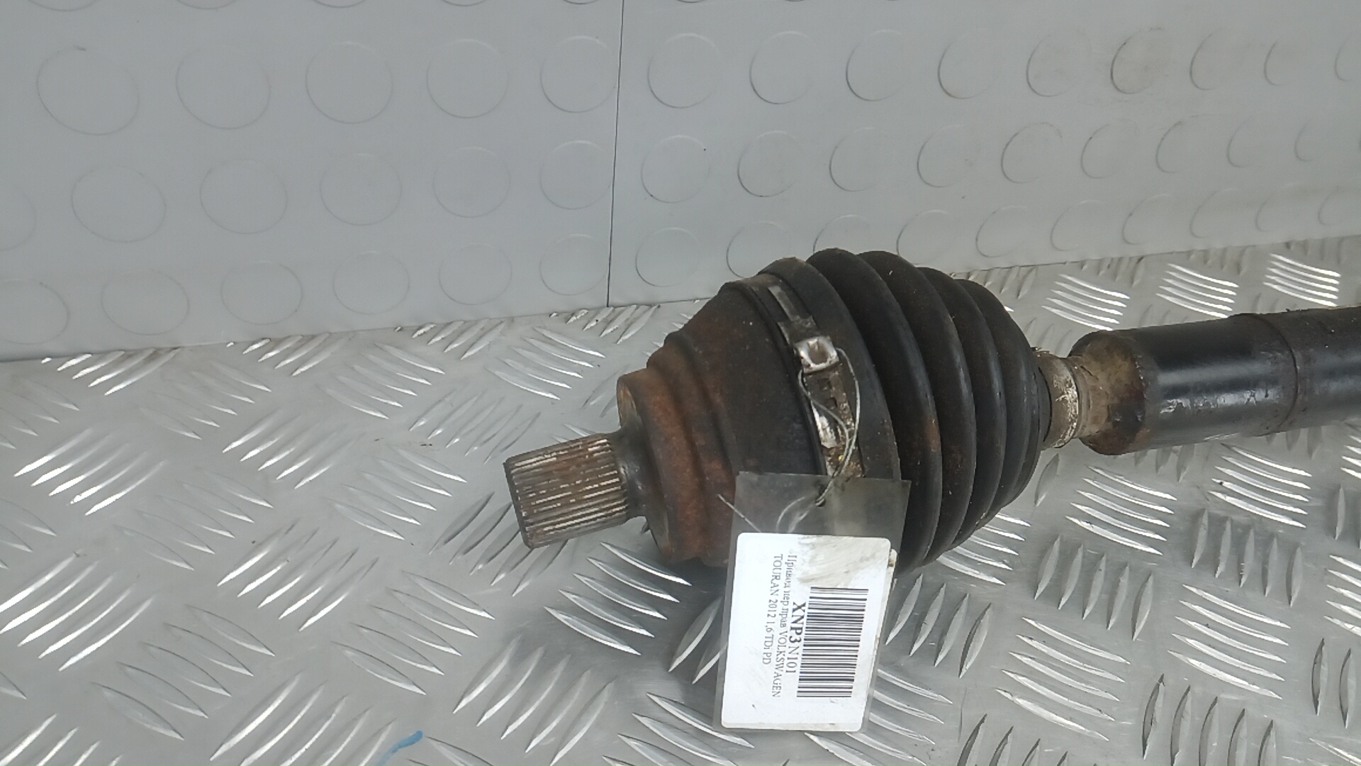 Полуось передняя правая