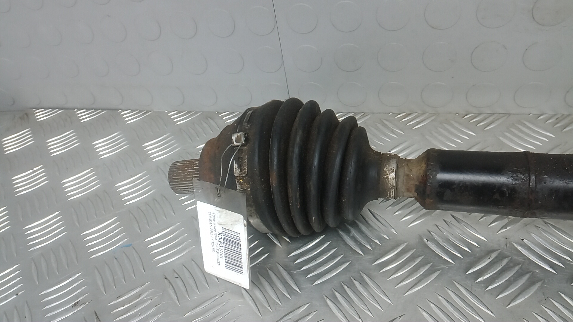 Полуось передняя правая