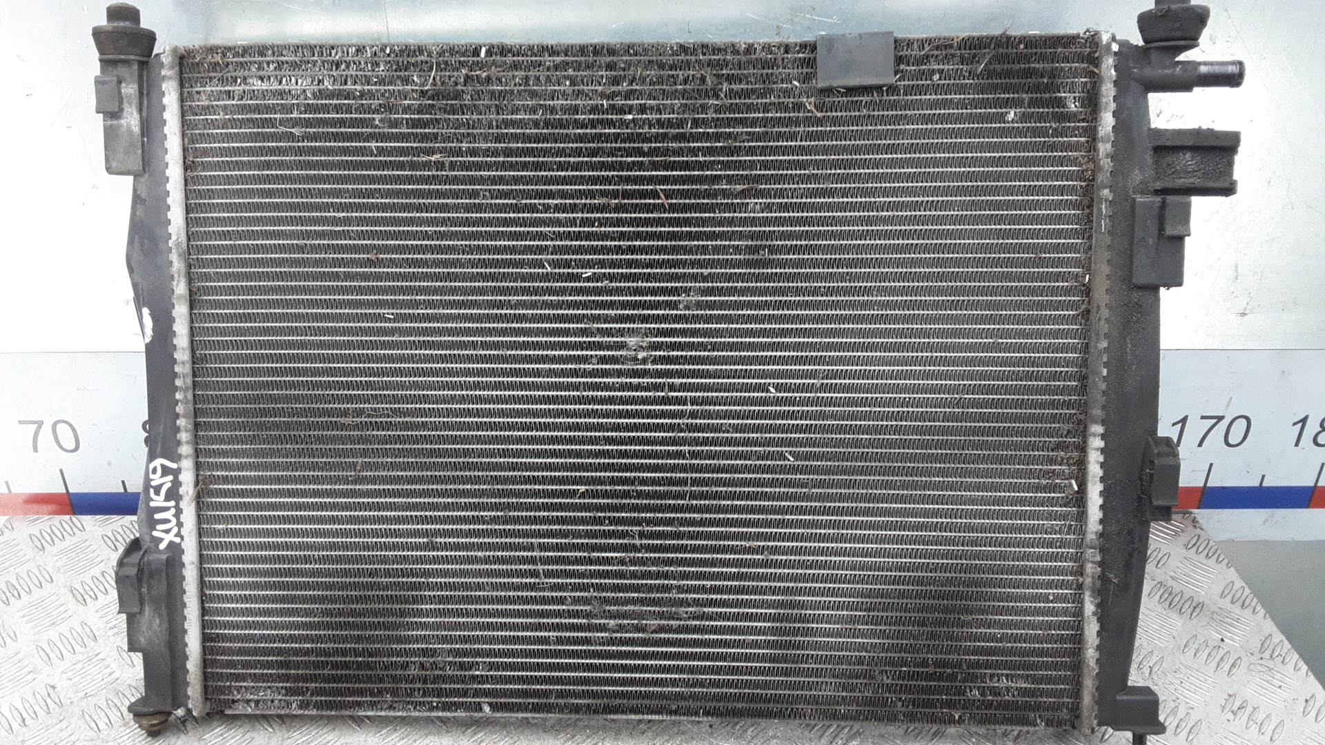 Радиатор охлаждения двигателя основной