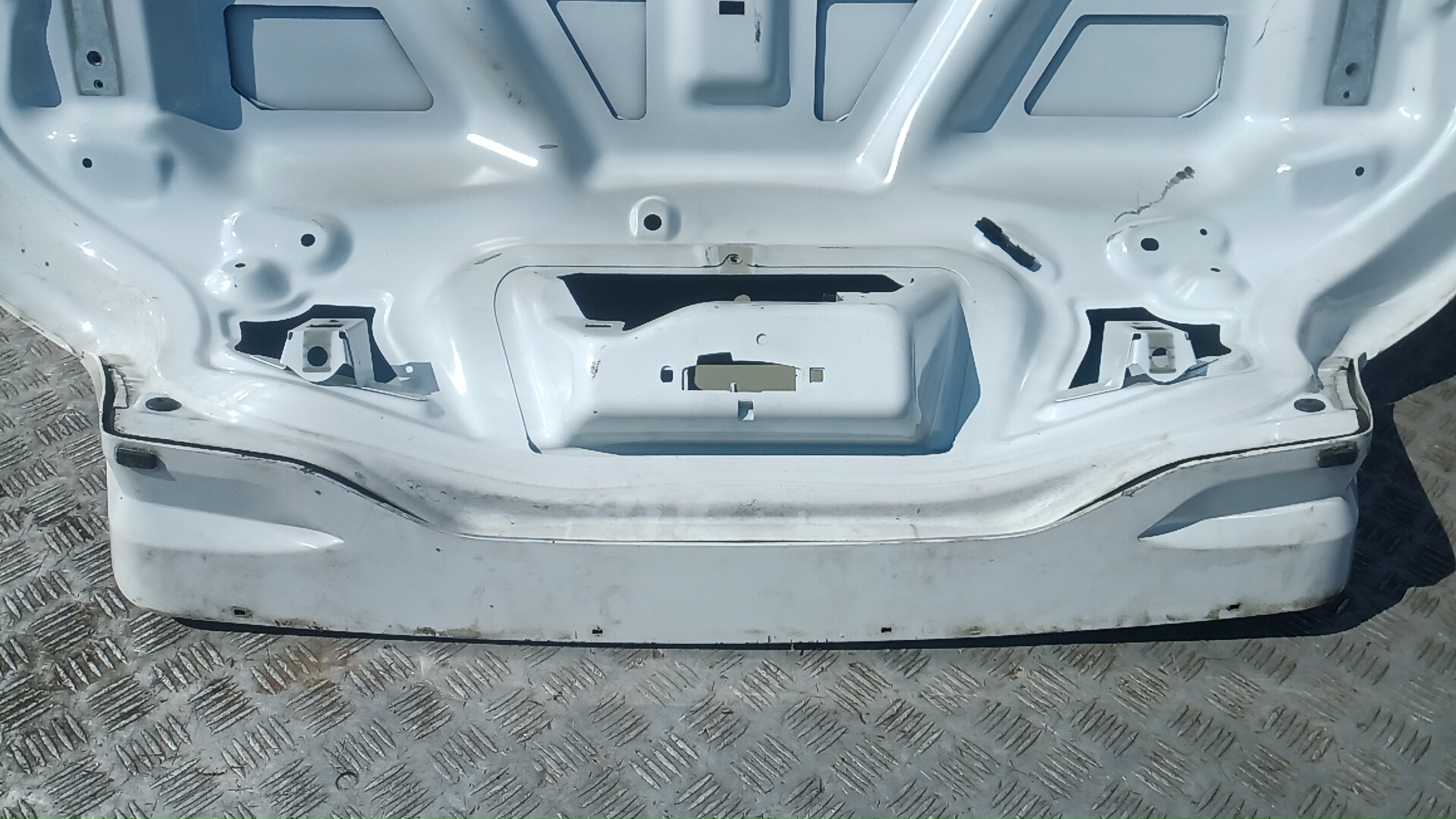 Крышка багажника