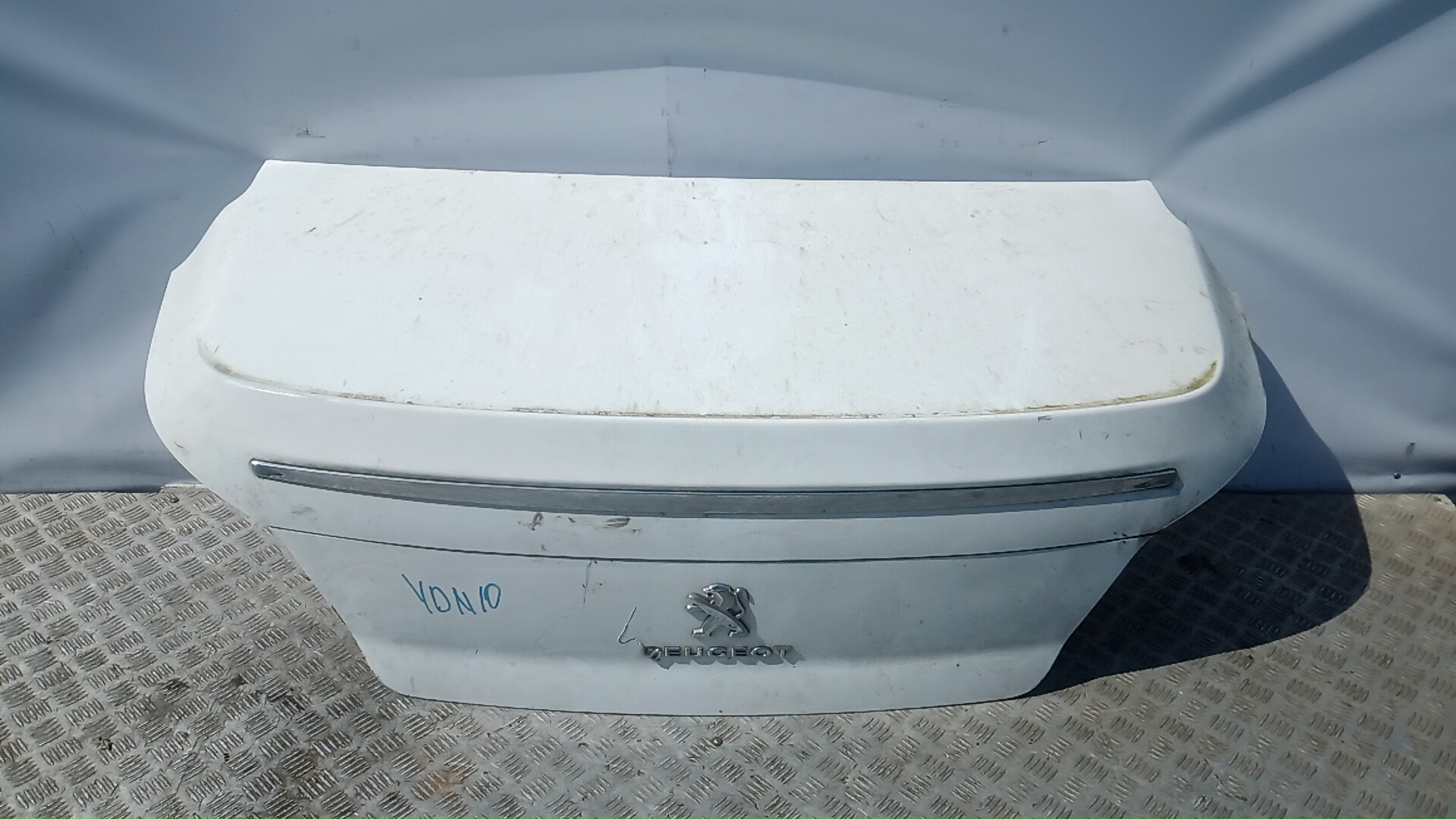 Крышка багажника