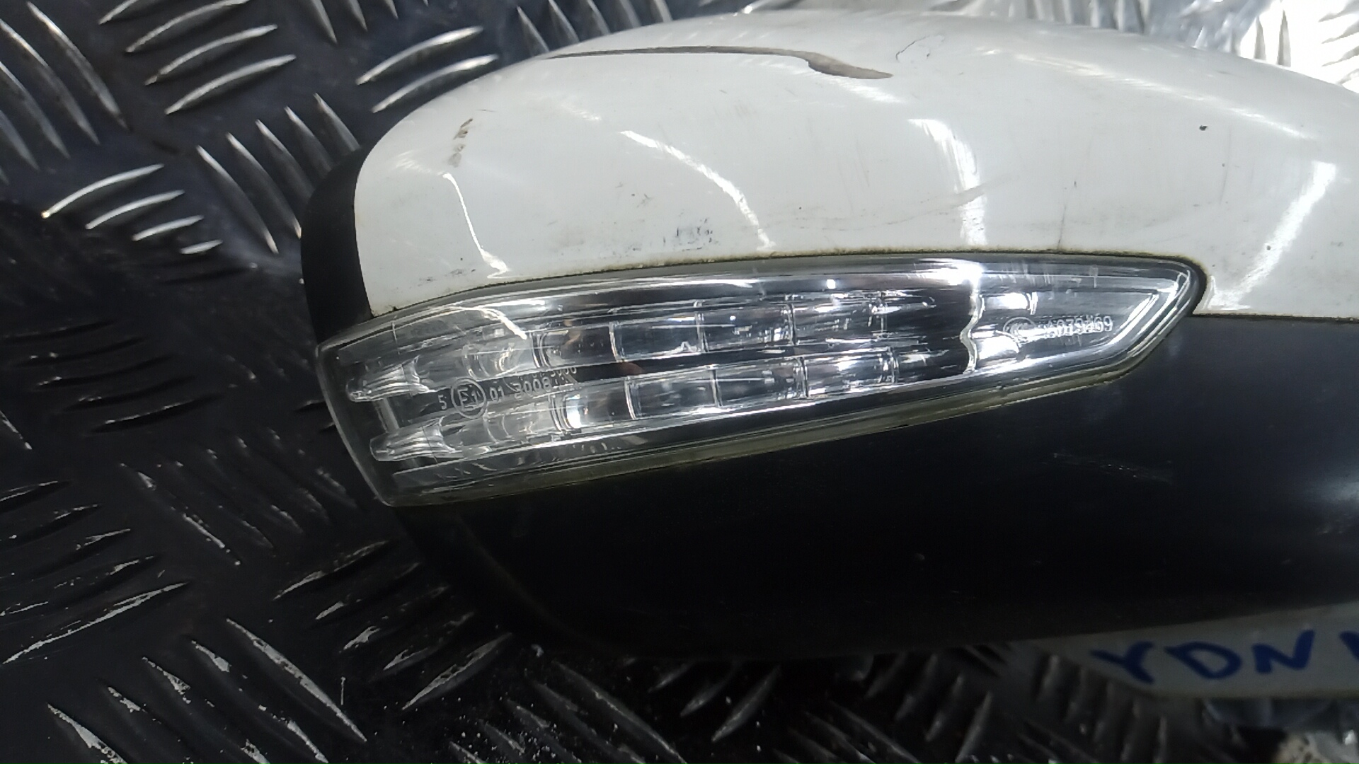 Зеркало правое электрическое