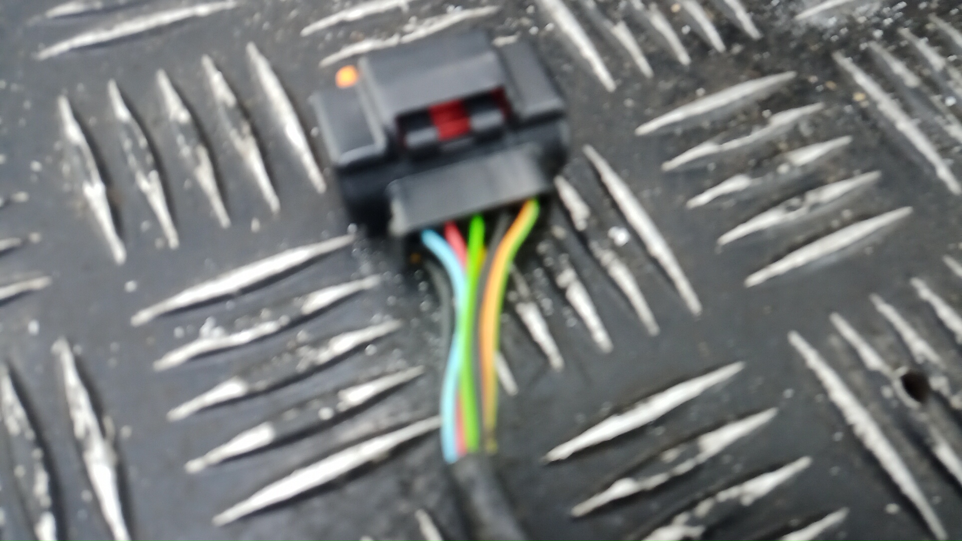 Зеркало правое электрическое