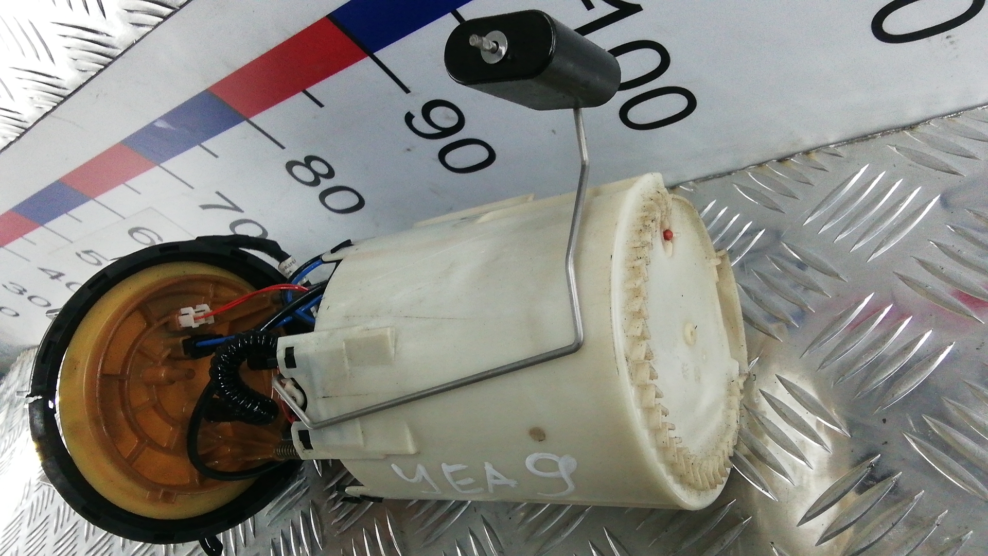 Насос топливный электрический