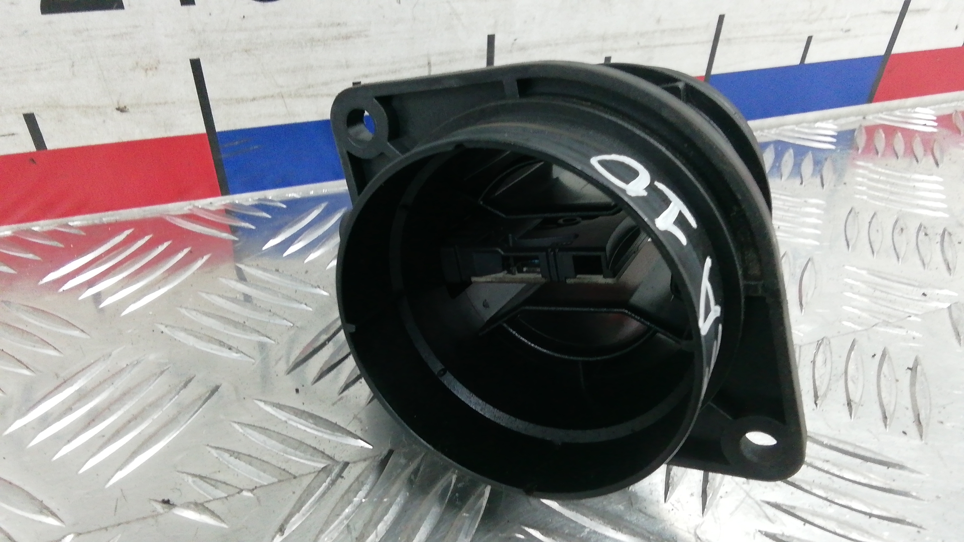 Расходомер воздуха (ДМРВ)