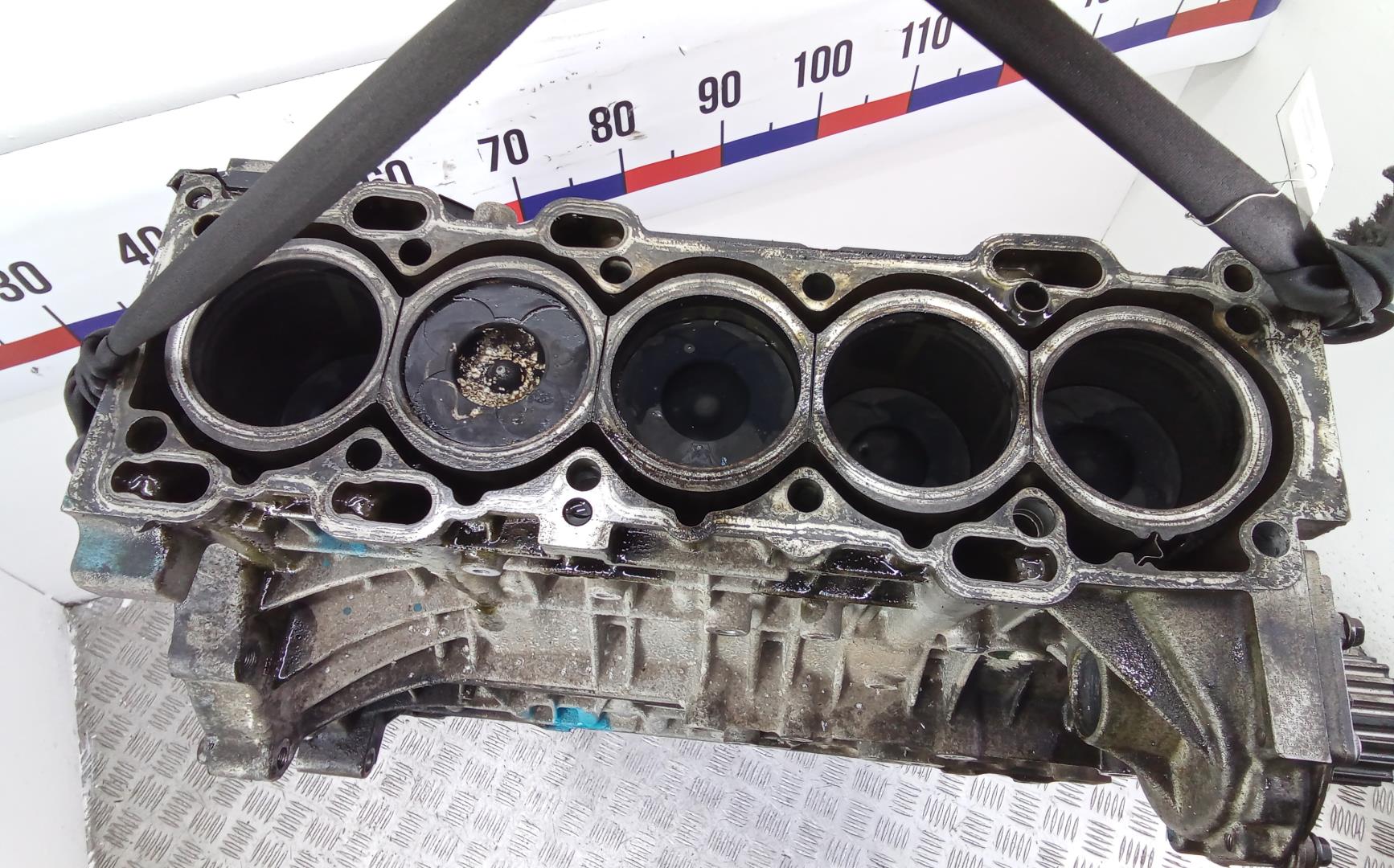 Блок двигателя