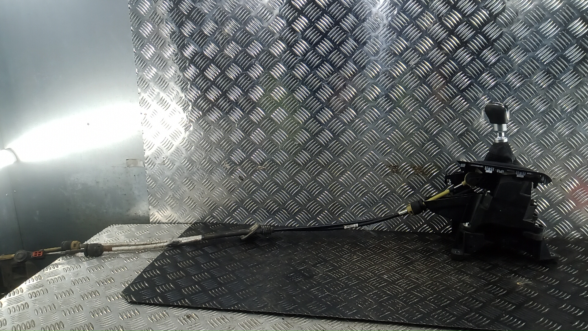 Кулиса МКПП / АКПП