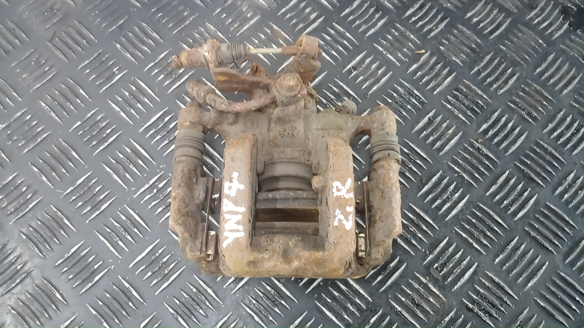 Суппорт задний правый