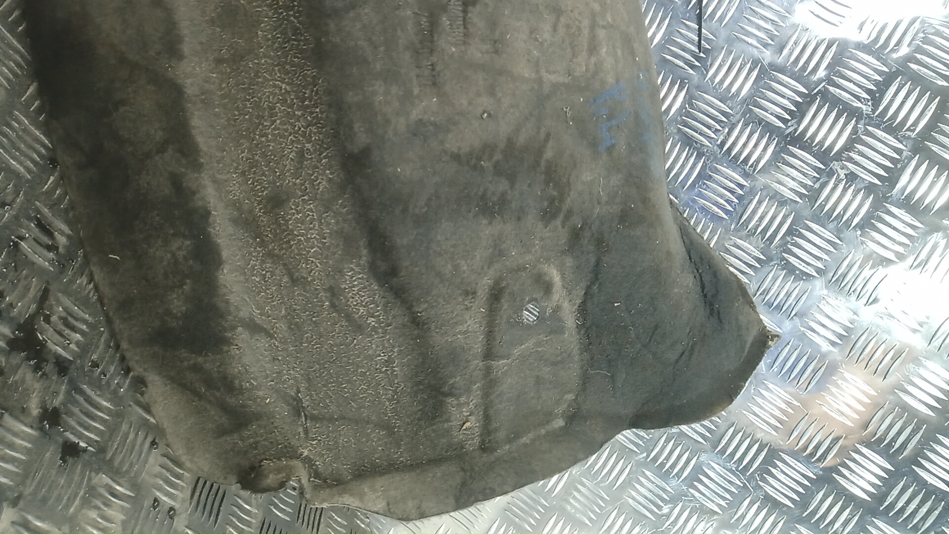 Локер передний левый