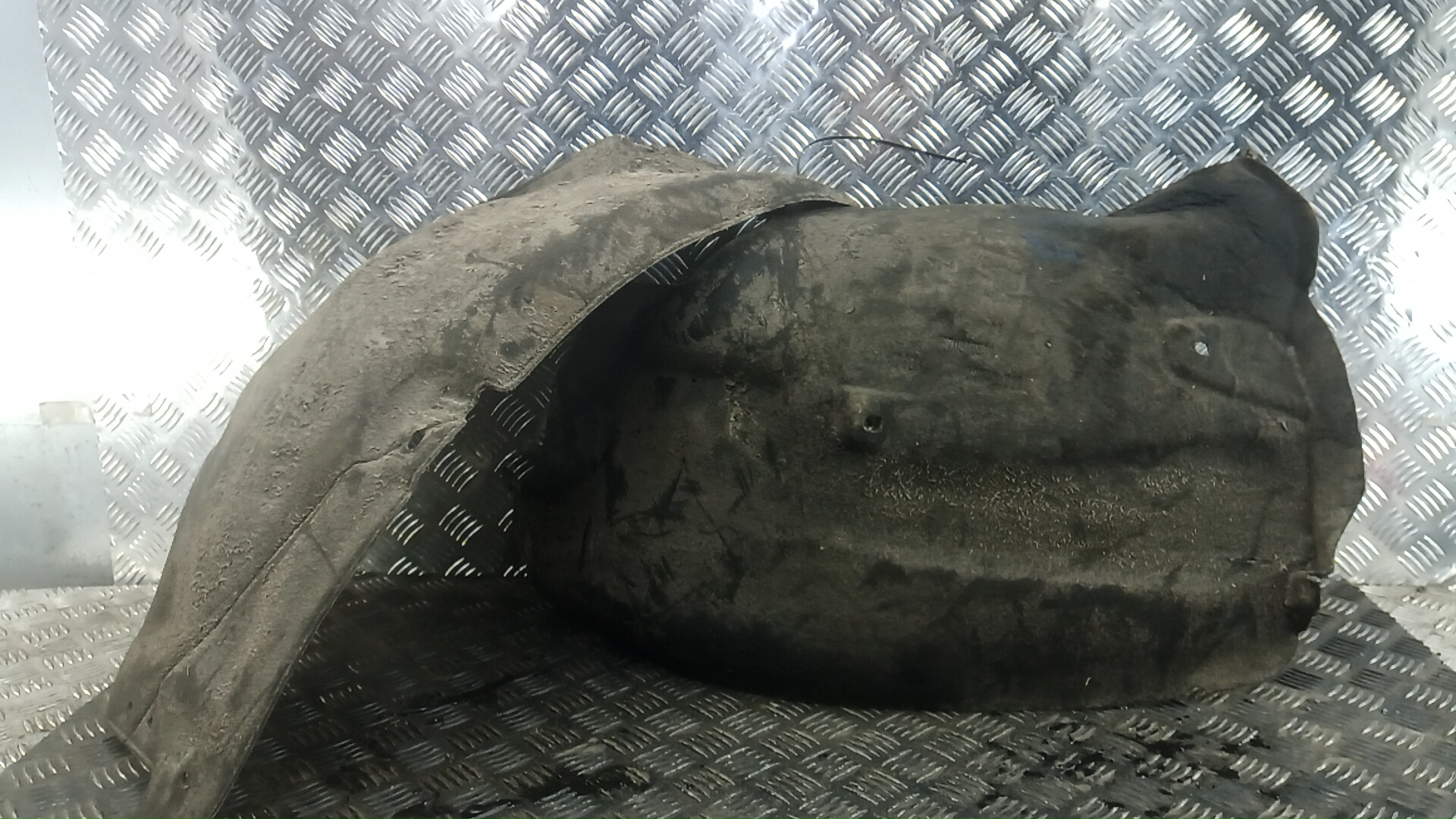 Локер передний левый