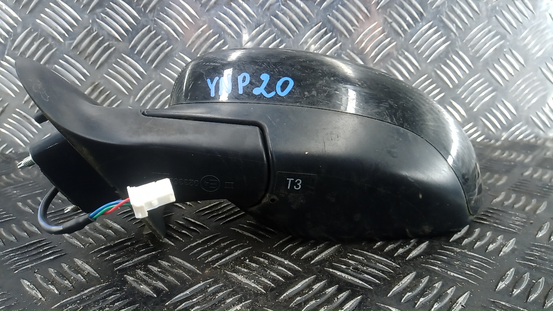 Зеркало левое электрическое