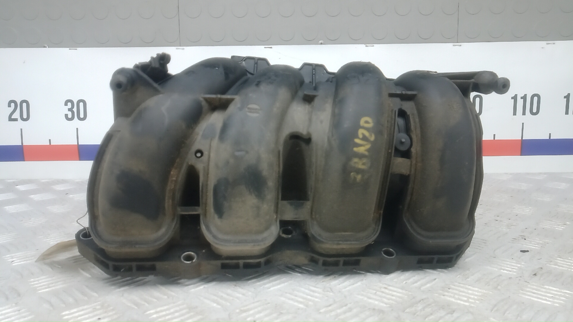 Коллектор впускной