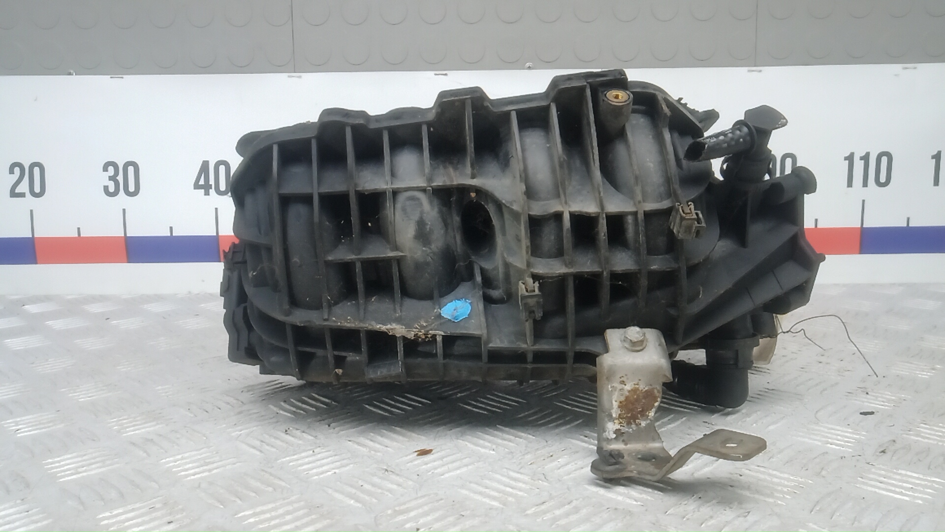 Коллектор впускной