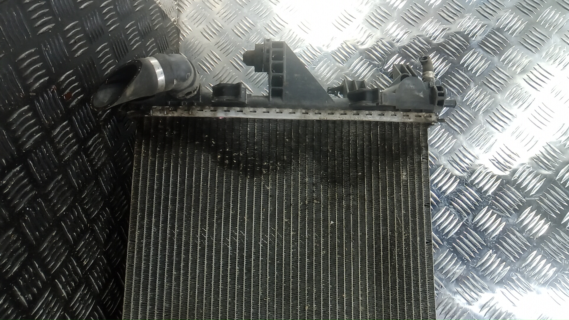 Радиатор охлаждения двигателя основной