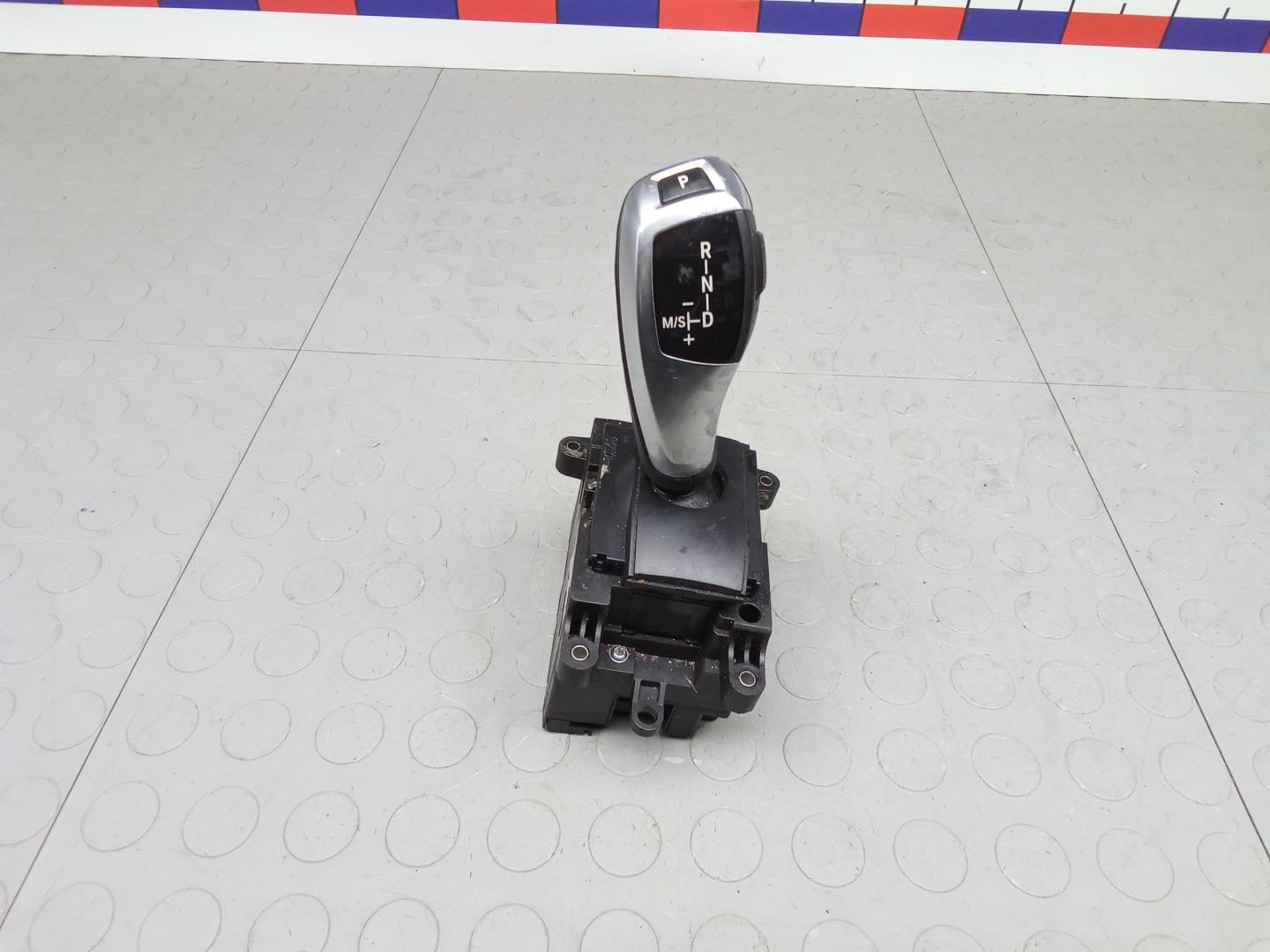 Кулиса МКПП / АКПП