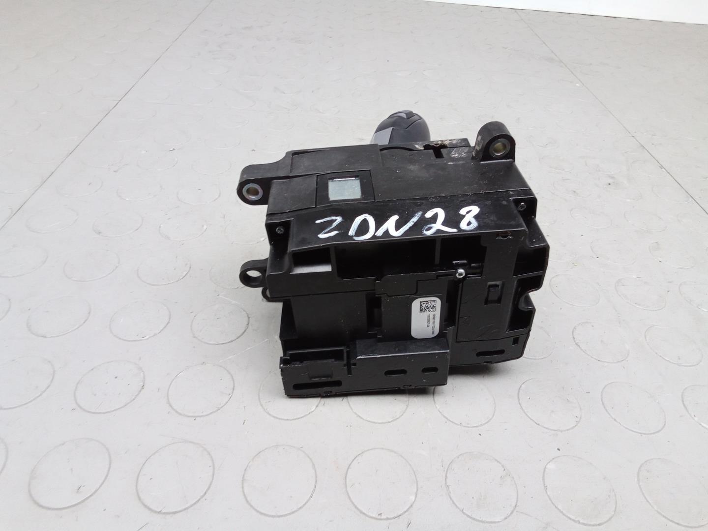 Кулиса МКПП / АКПП