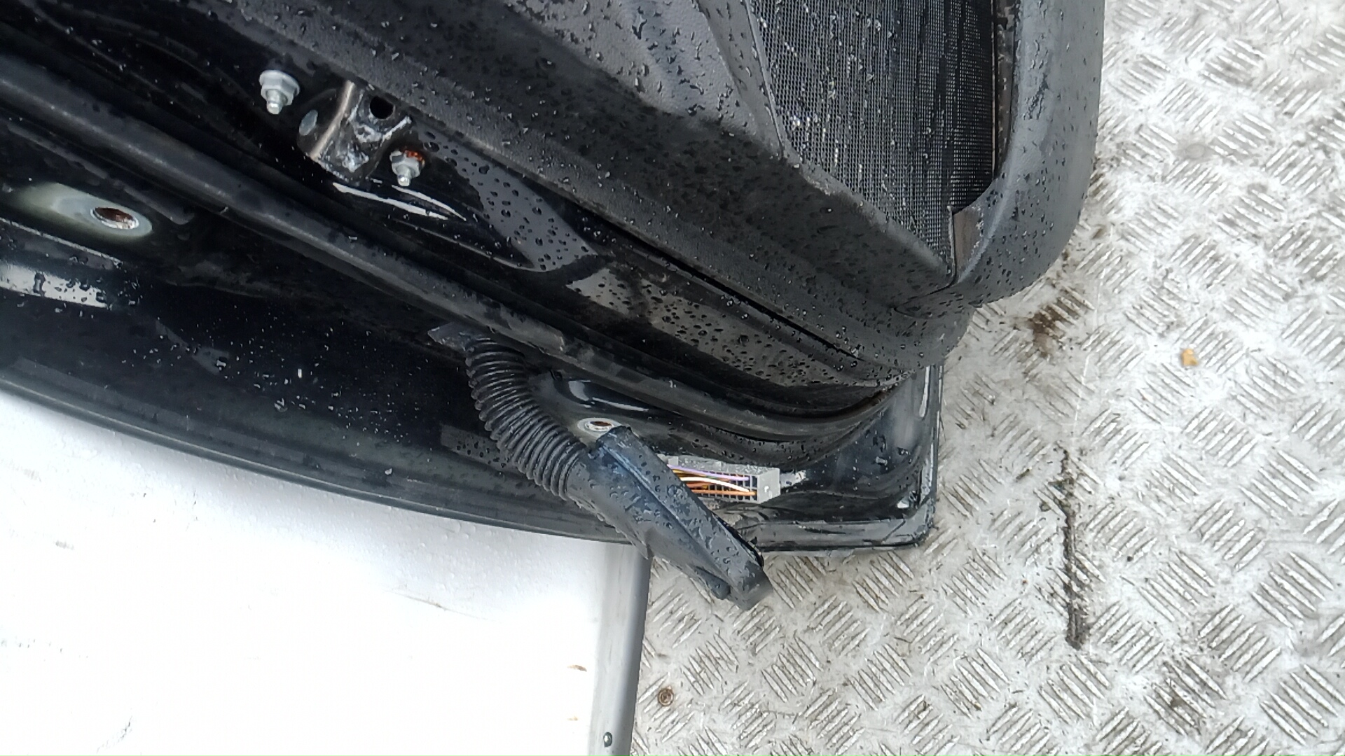 Дверь передняя правая