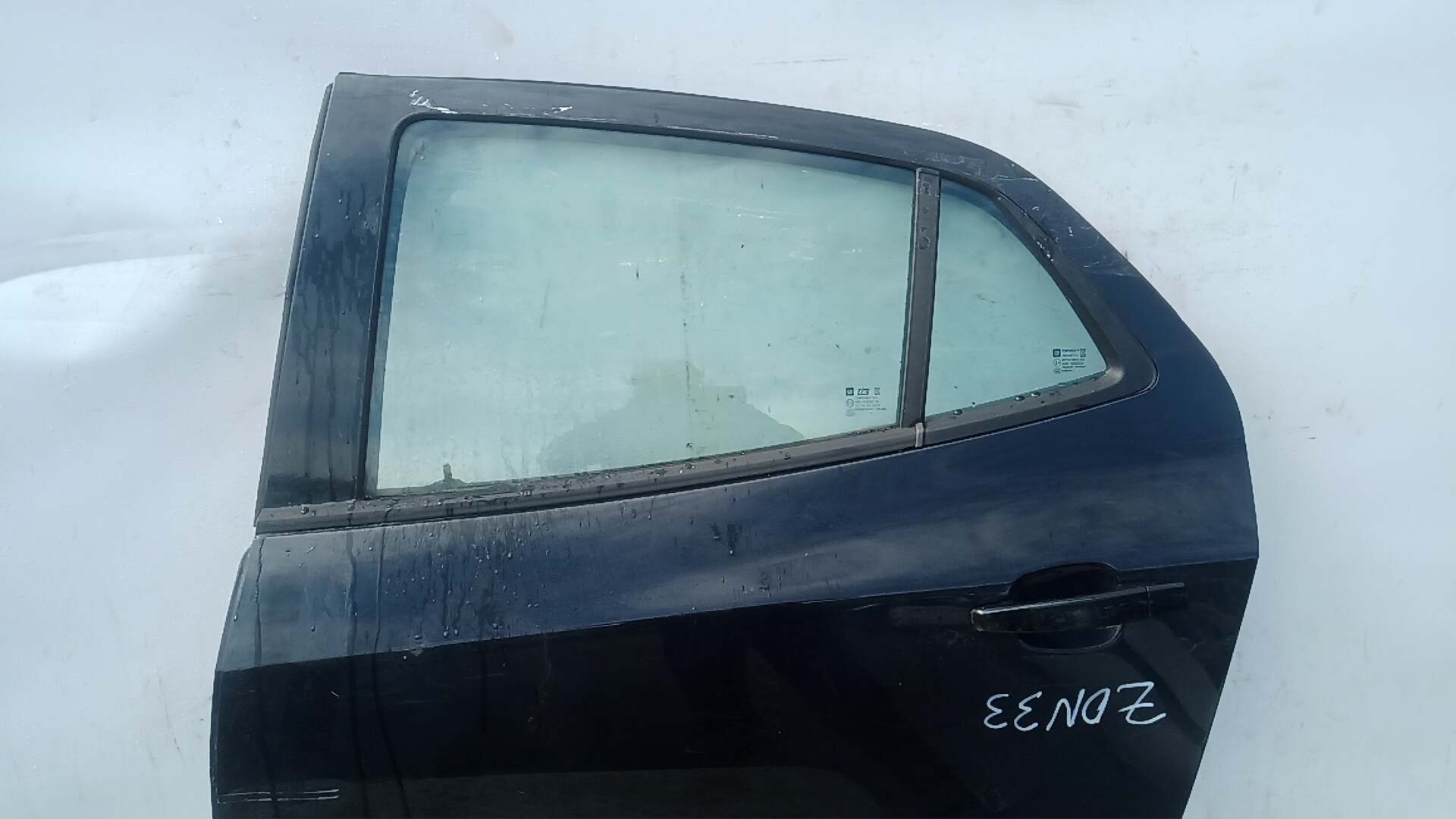 Дверь задняя левая