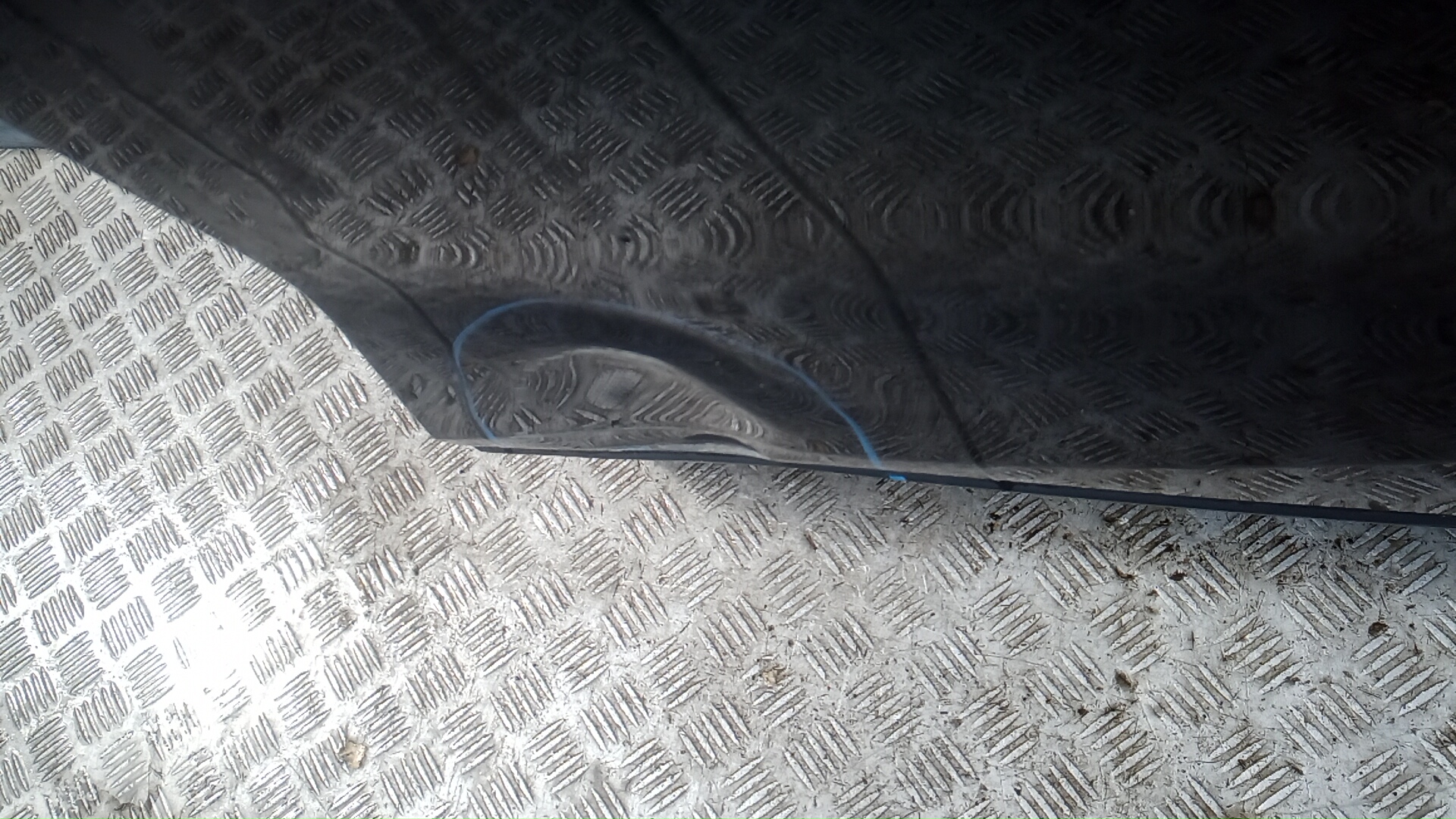 Дверь задняя левая