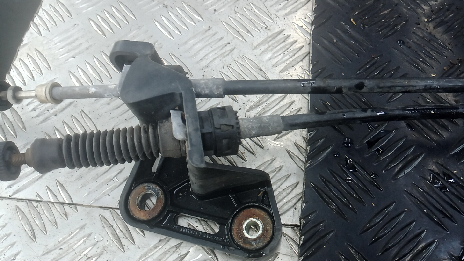 Кулиса МКПП / АКПП