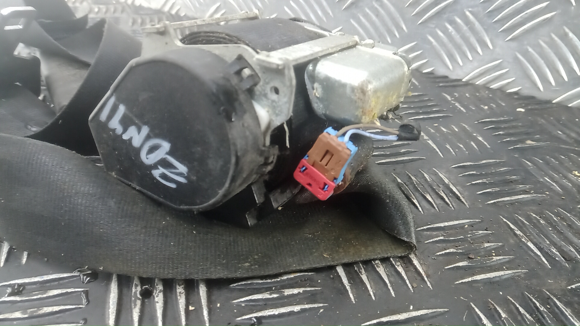 Ремень безопасности с пиропатроном