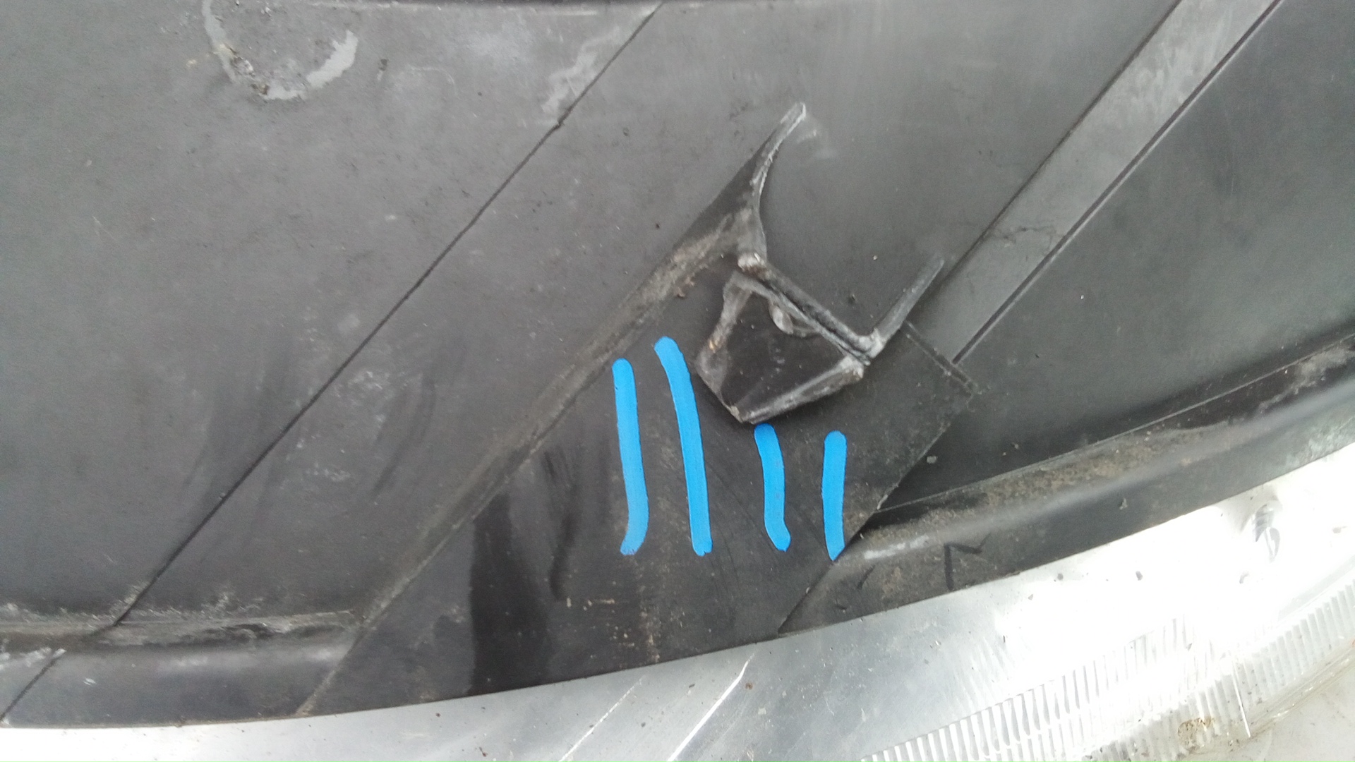 Фара правая