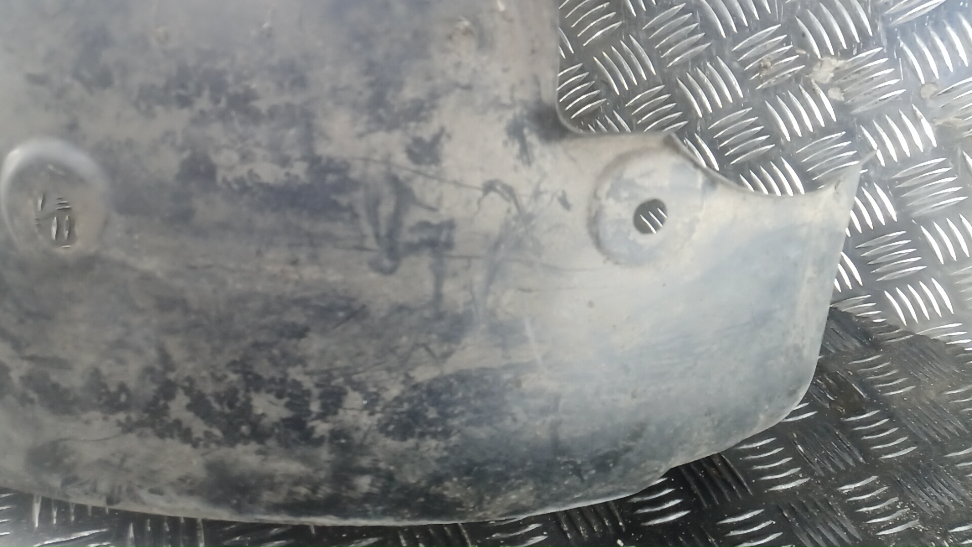 Локер передний правый