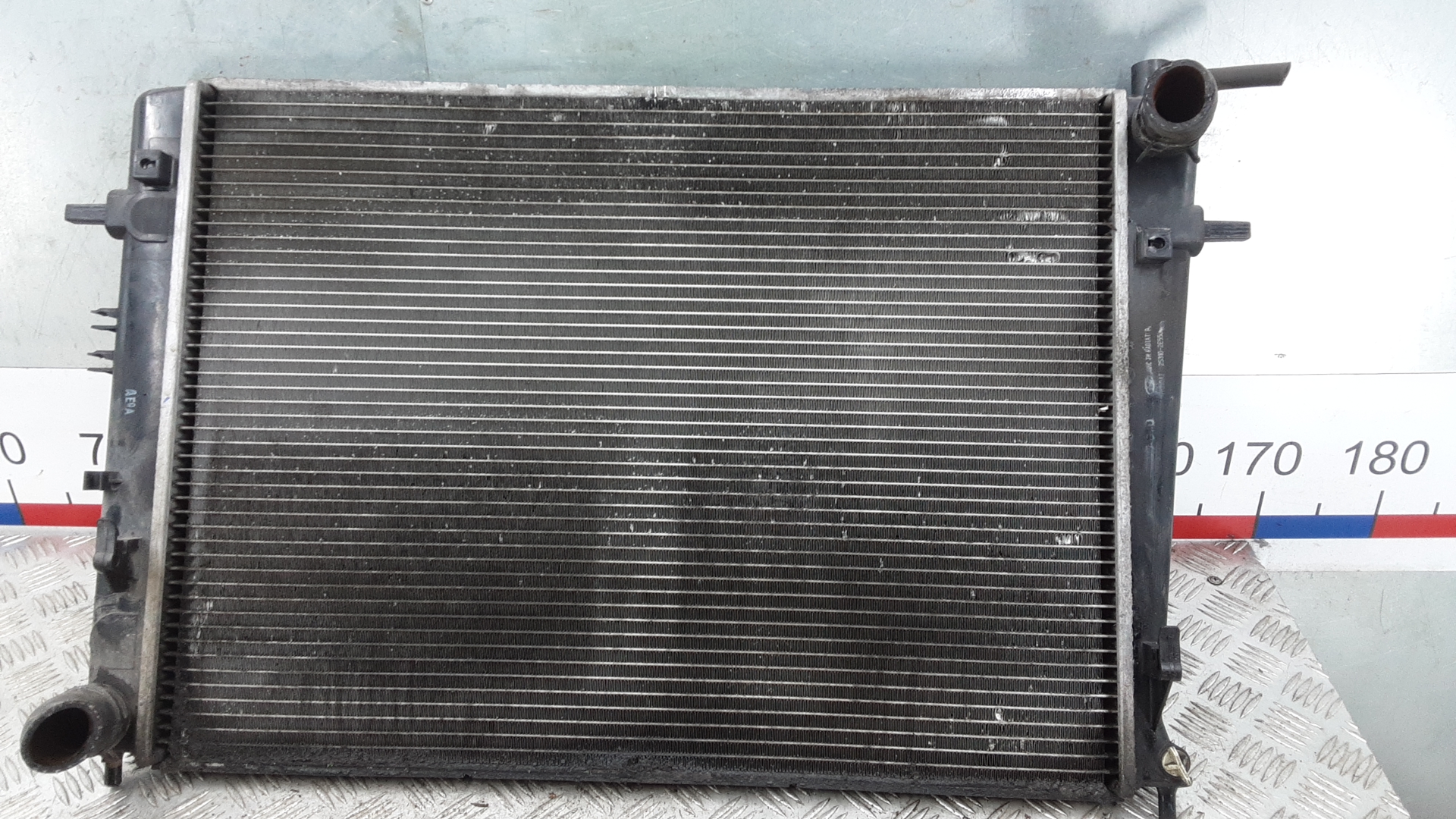 Радиатор охлаждения двигателя основной