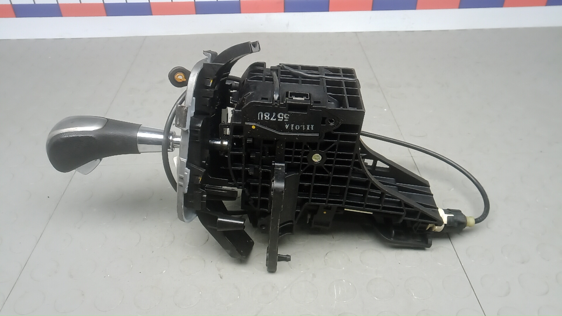 Кулиса МКПП / АКПП