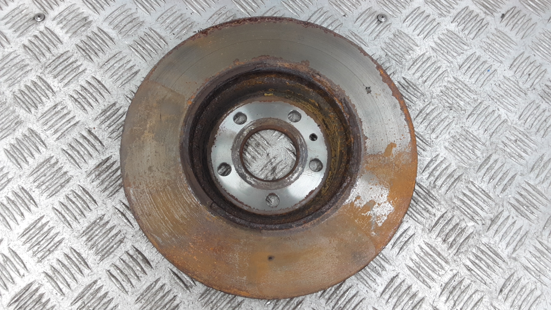 Диск тормозной передний вентилируемый