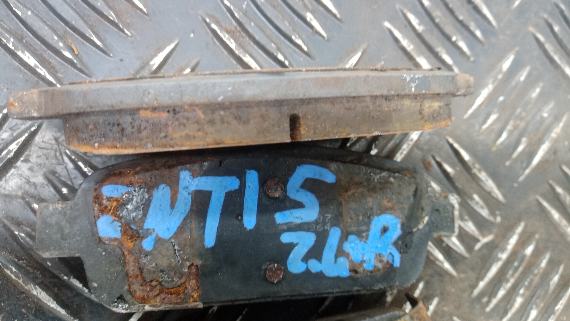 Колодки тормозные задние дисковые к-т